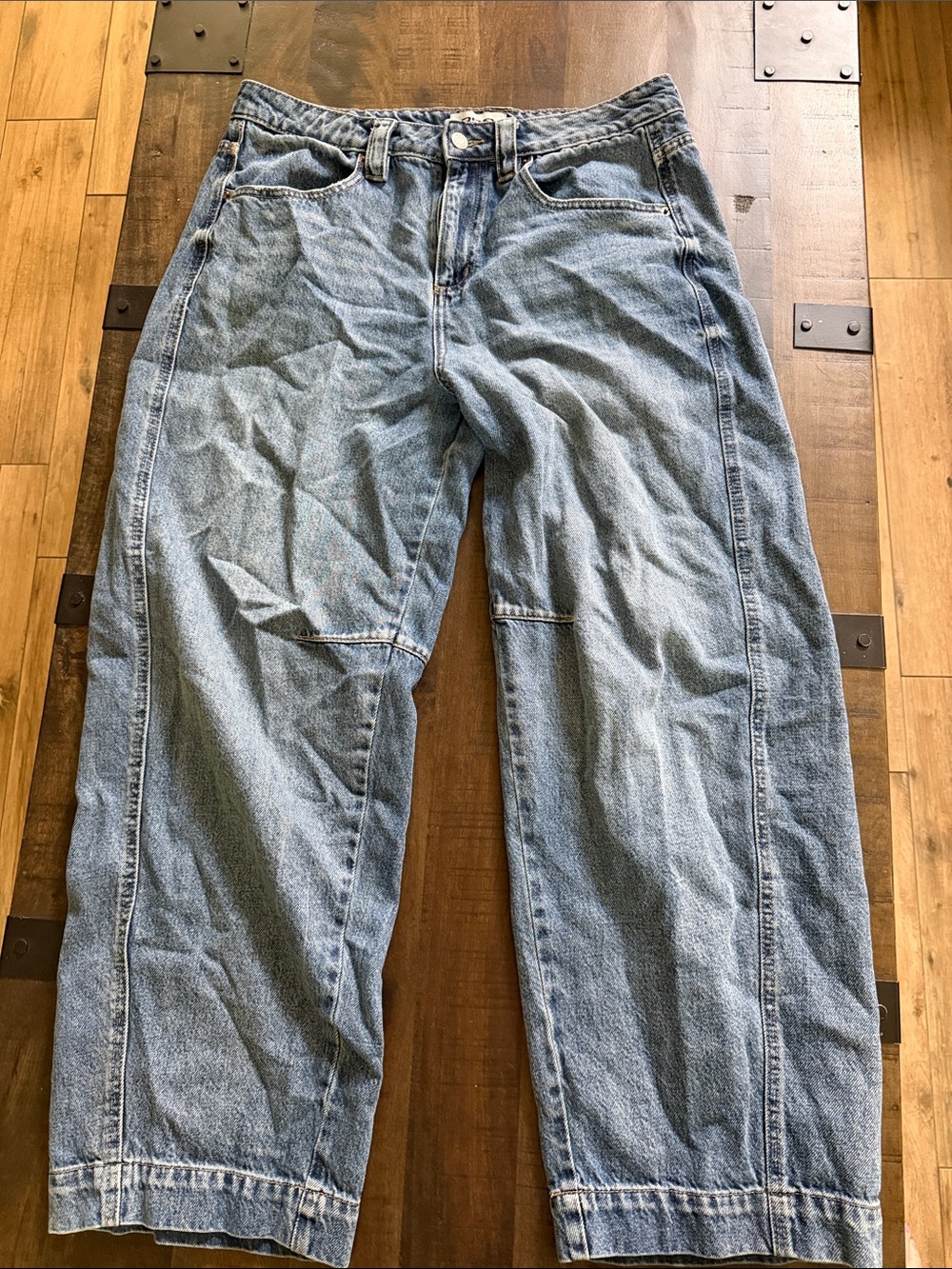 RSQ Women's Relaxed Fit Light Blue Denim Jeans